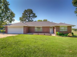 5523 E 105th St N, Wagoner, OK 74467