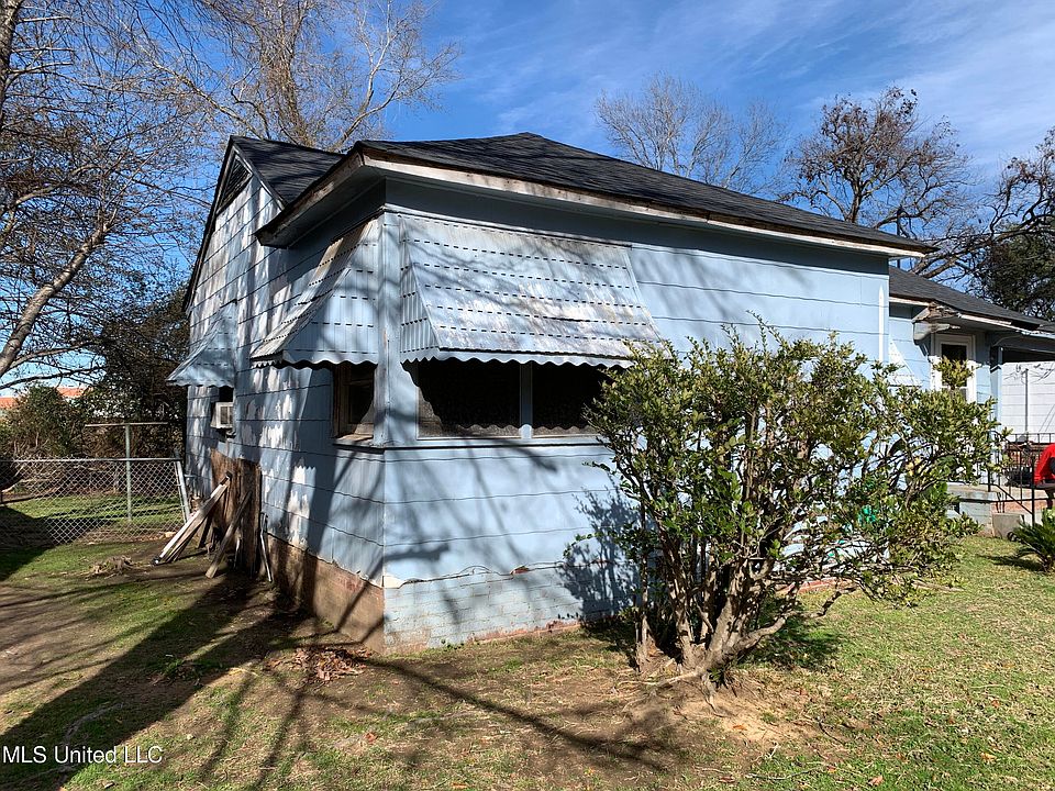 2nd image of 4272 Richmond Cir