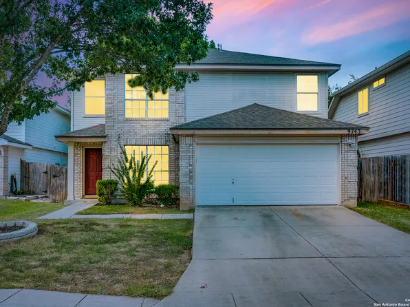 9743 Girth Ln, San Antonio, TX 78254
