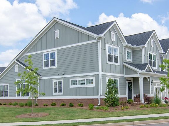 3rd image of 321 Cherokee Station Cir #82