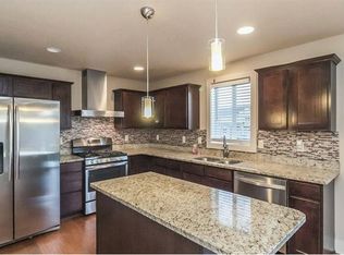 8263 Sky View Cir, West Des Moines, IA 50266