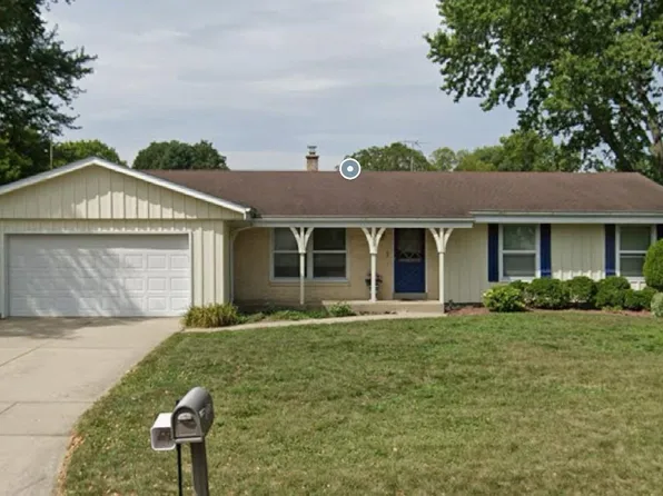 353 Beechwood Dr, Janesville, WI 53548
