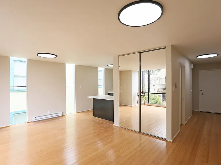 439 Greenwich St #A — Photo 9