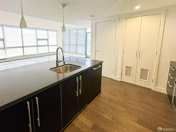 3rd image of 480 Mission Bay Blvd #718