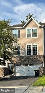 218 W General Grey Ct, Newark, DE, 19702