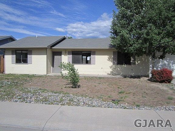 2nd image of 466 Cottonwood Lake Dr