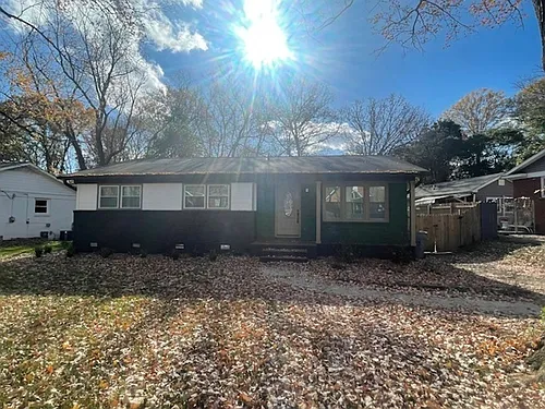 1500 Starbrook Dr Photo 1