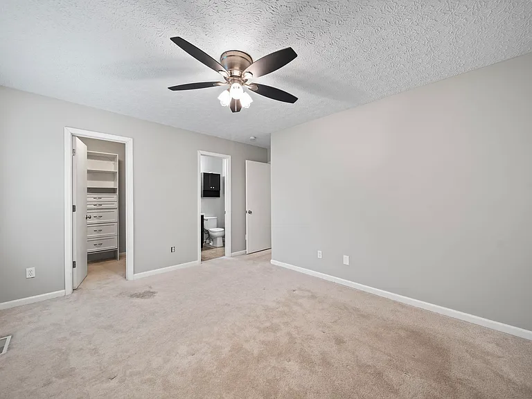 1300 Faunsdale Dr — Photo 20