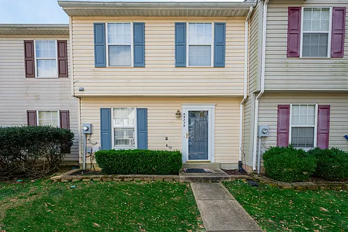 45275 Elkton Ln Photo 1