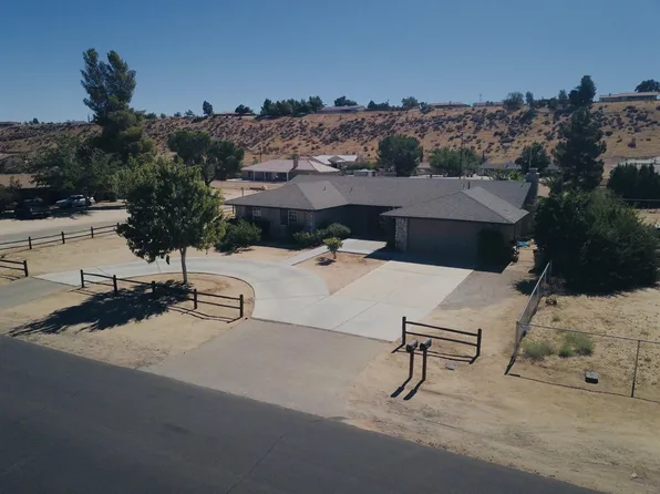 7855 Bangor St, Hesperia, CA 92345