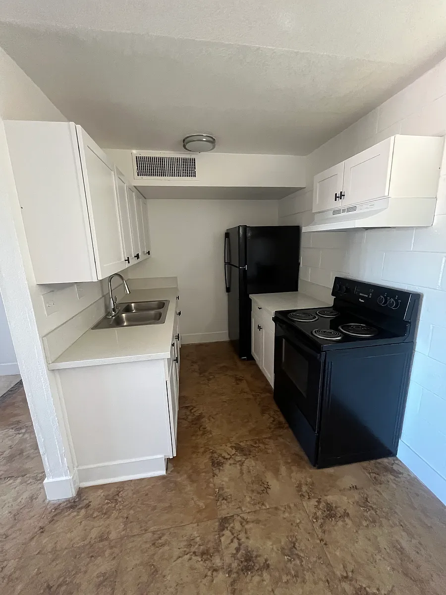 Building Photo - 3649 Cecile Ave #D3