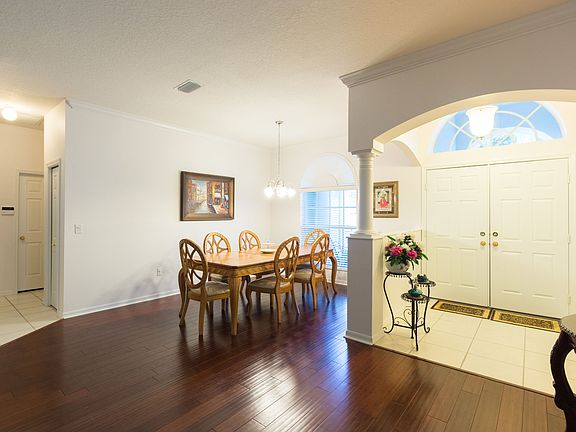 5th image of 17308 Emerald Chase Dr