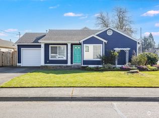 1574 Chinook Ave, Enumclaw, WA 98022