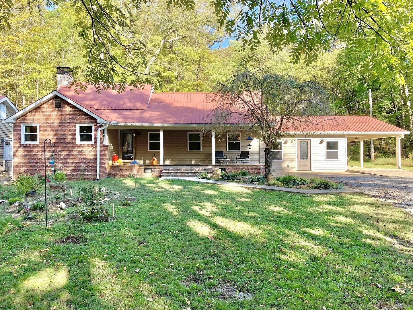3979 Lem Davis Rd — Photo 3