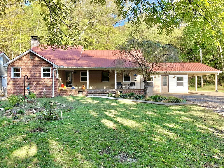 3979 Lem Davis Rd — Photo 3