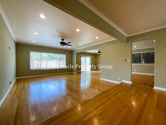 4th image of 4237 Haines Ave