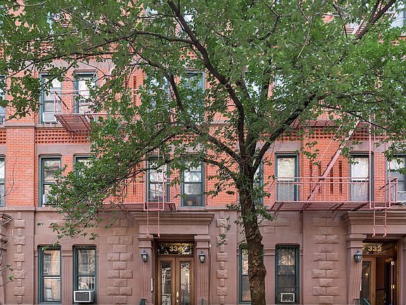 4th image of 332 E 77th St APT 9