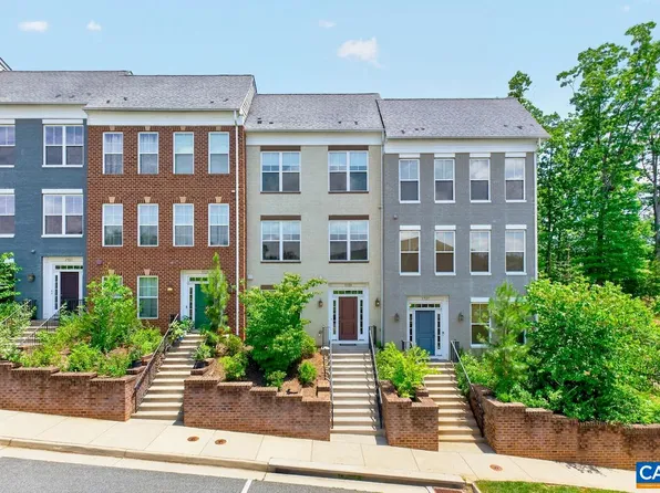 1725 Belvedere Pl, Charlottesville, VA 22903