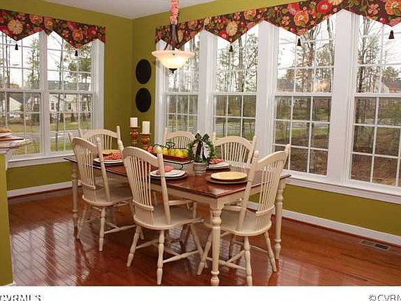 4th image of 9108 Creekwalk Place Gln