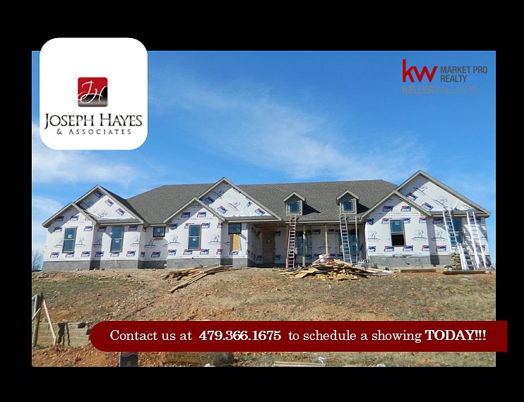 1st image of 3005 NE Doyle Dr