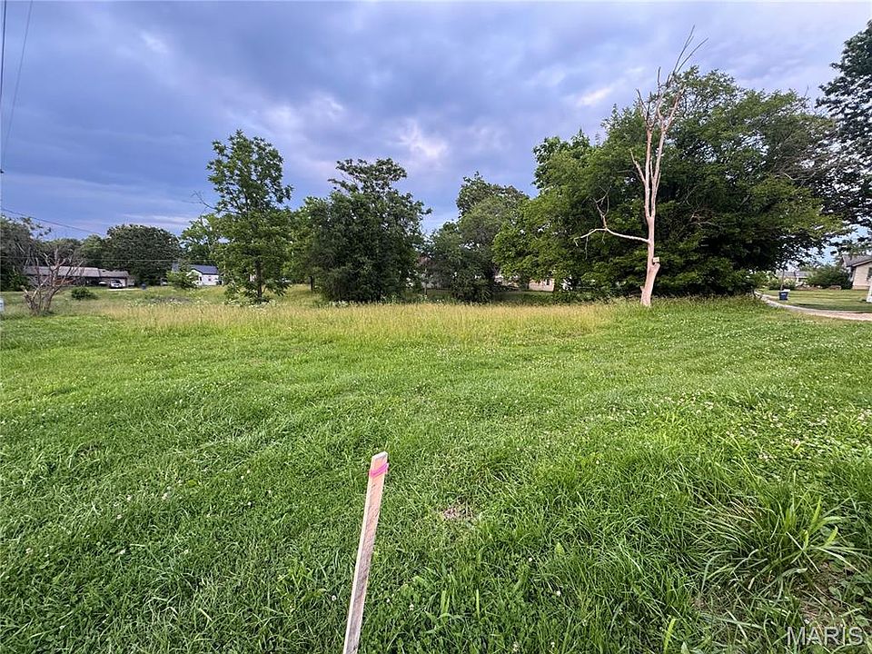 1st image of 0 W 4th St