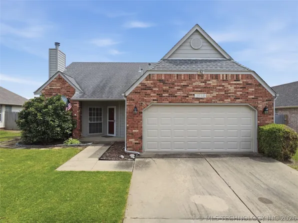 19708 E 38th St, Broken Arrow, OK 74014