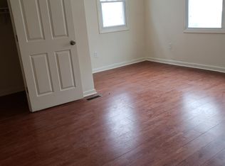 744 S 20th St, Newark, NJ 07103