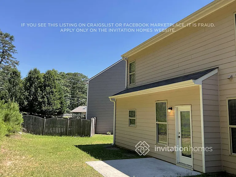 208 Manous Way — Photo 15