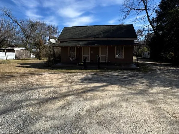 135 Sanford Ave, Eufaula, AL 36027