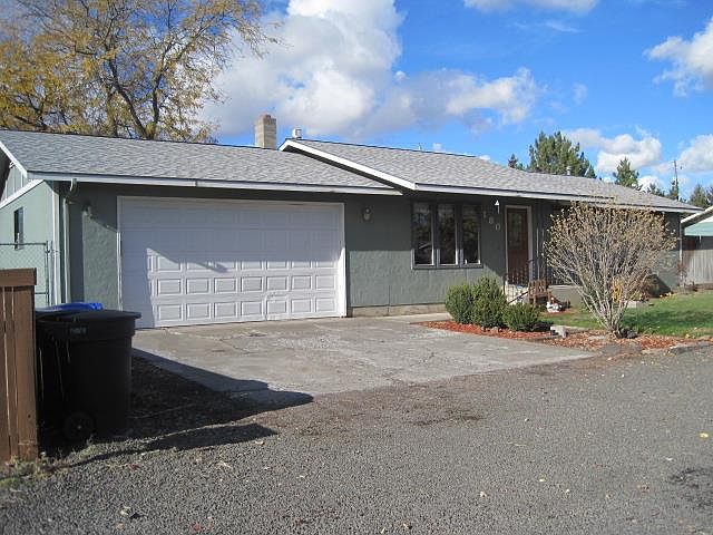 1st image of 180 Assumption Dr