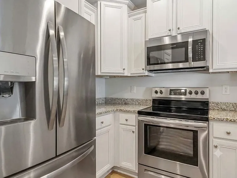 7688 Shadow Lake Dr — Photo 11