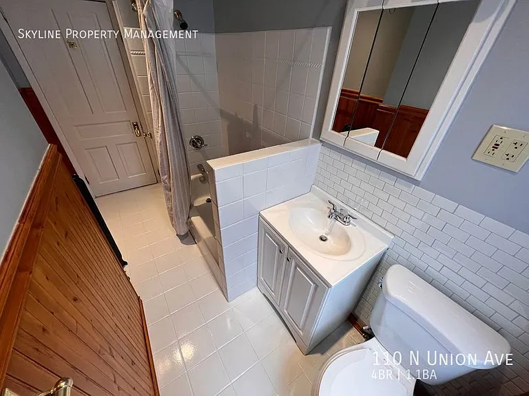 110 N Union Ave — Photo 15