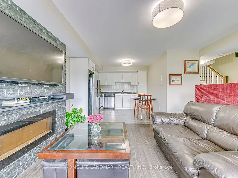 2891 Rio Ct #121 — Photo 7