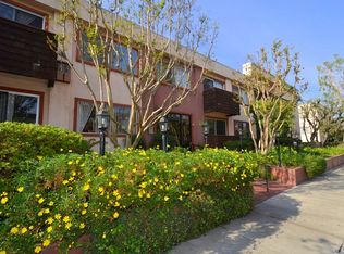 5349 Newcastle Ave APT 4, Encino, CA 91316