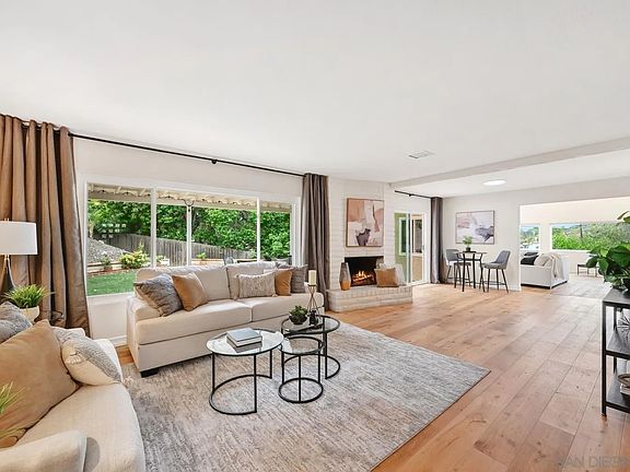 3rd image of 4234 Highland Glen Way