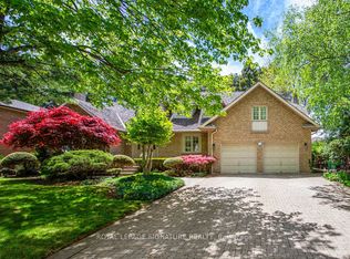 4086 Summit Ct, Mississauga, ON L5L 3J2