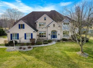 51469 Autumn Ridge Dr, Granger, IN 46530