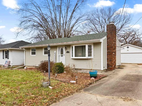 712 W Hatterman St, Bartonville, IL 61607