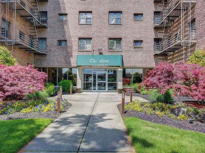 204-15 Foothill Avenue #B10, Queens, NY, 11423