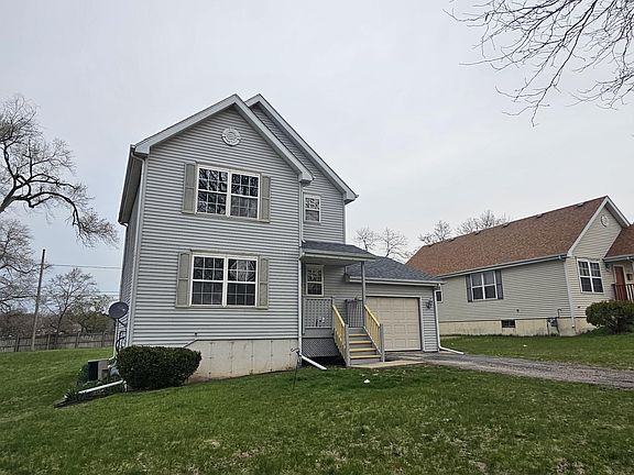 3rd image of 328 N Horsman St