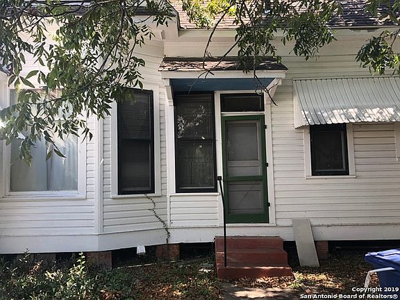 5th image of 830 Hays St