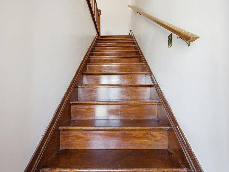 190 Brunswick Blvd #2 — Photo 14