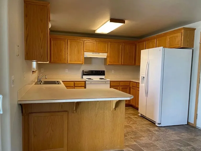 3961 Azalea Ave SE — Photo 5