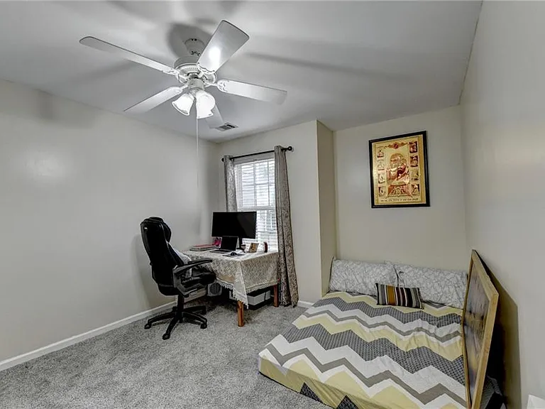 2602 Pierce Brennen Ct — Photo 35