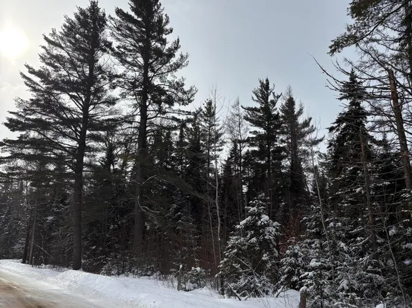 1901 County Route 27, Owls Head, NY 12969