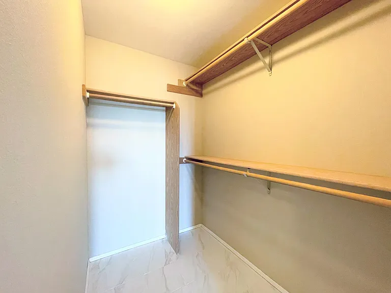 201 E Mountain View Dr — Photo 23