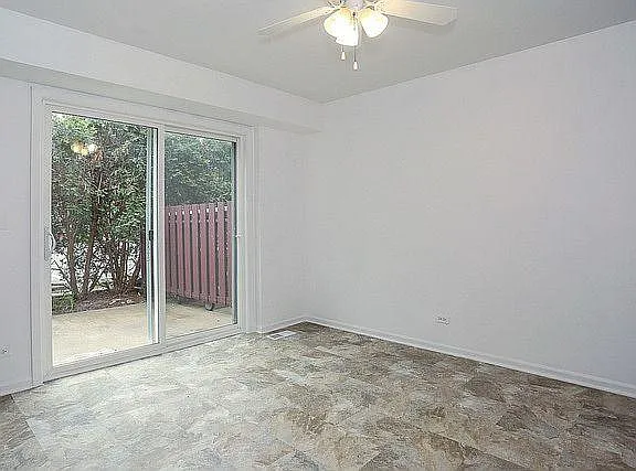 2150 Rugen Rd — Photo 4