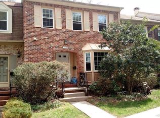 7725 Heatherton Ln, Potomac, MD 20854