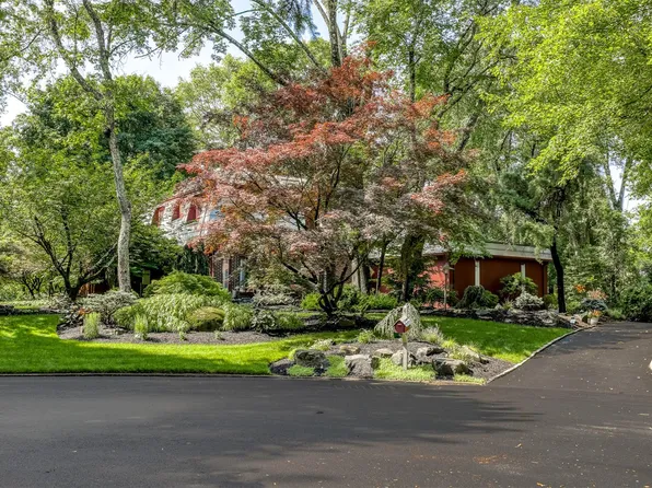 4 Catherine Court, Suffern, NY 10901