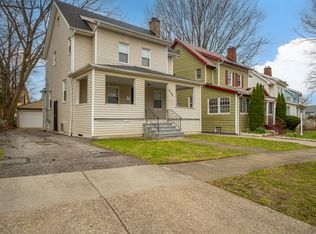 936 Whitby Rd, Cleveland Heights, OH 44112